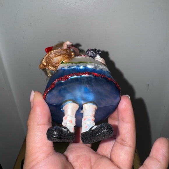 Vintage Mark Roberts Storybook Wizard of Oz Glass Ornament Of Dorothy And Todo - Picture 3 of 5